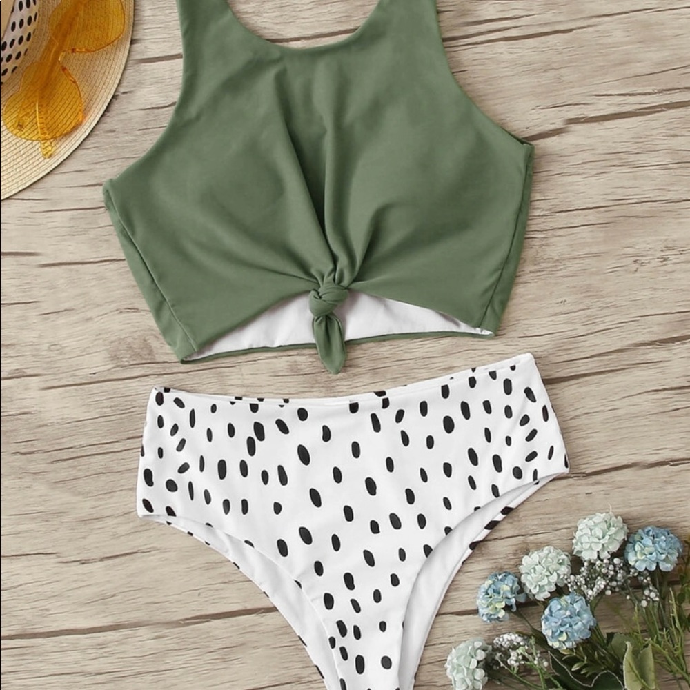 Knot Hem Top With Dalmation Print Bikini Set